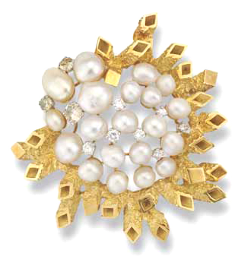Brooch of 18ct yellow gold John Donald, Brooch of 18ct yellow gold irregularly radiating square tubes